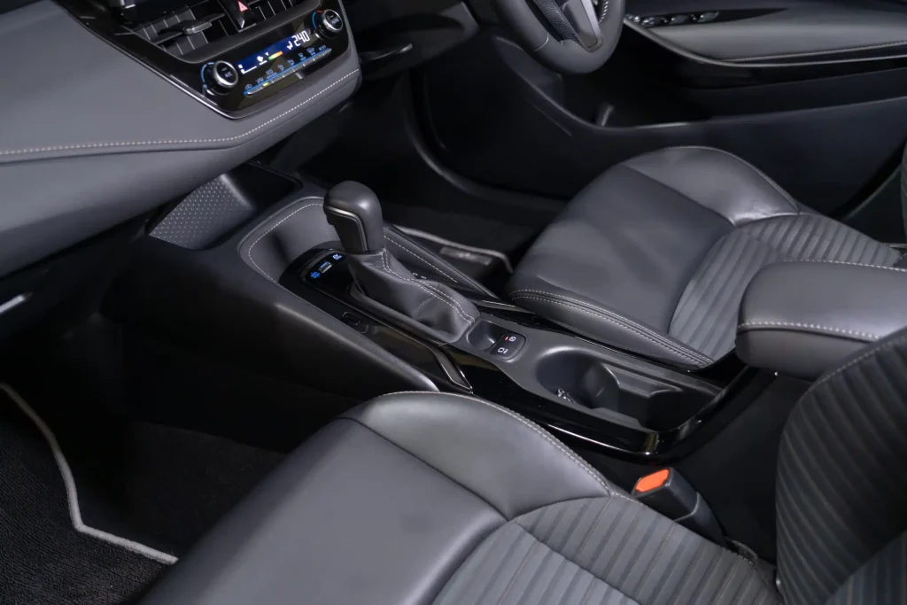 Car Image 14