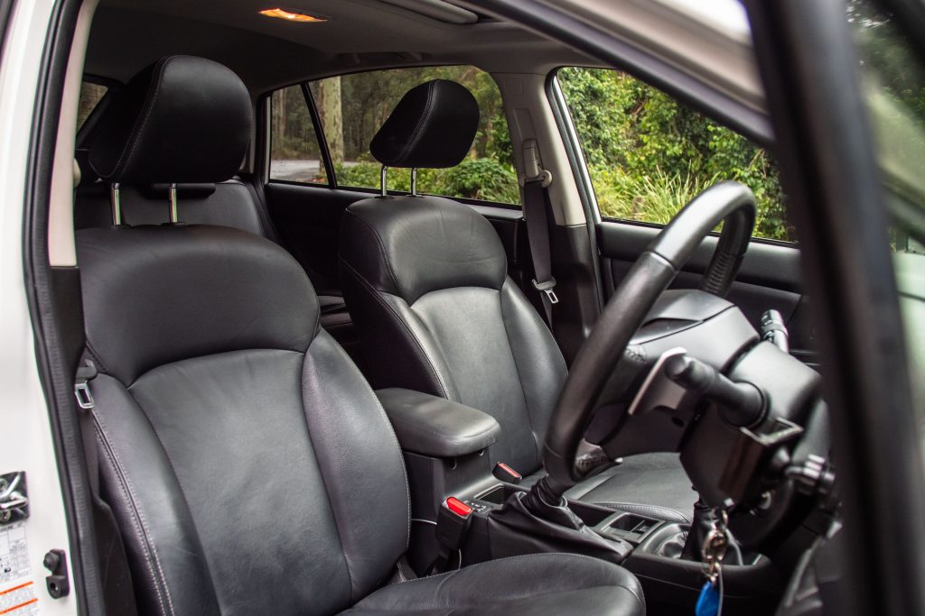 Car Image 14