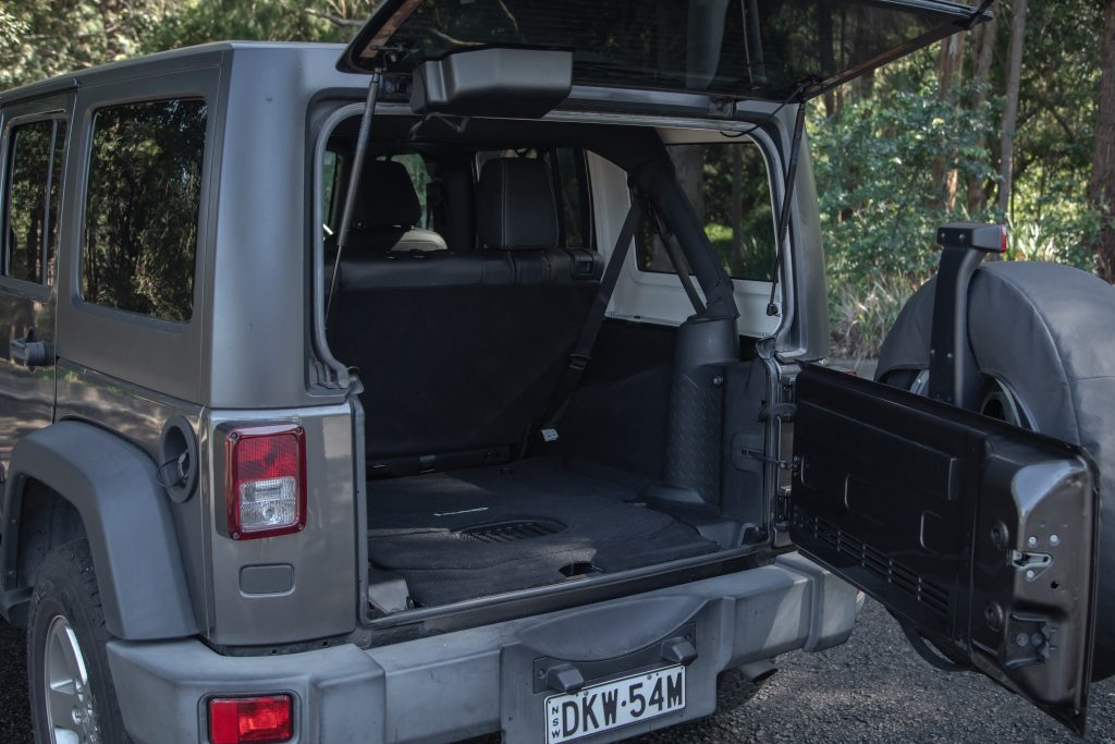 Car Image 11