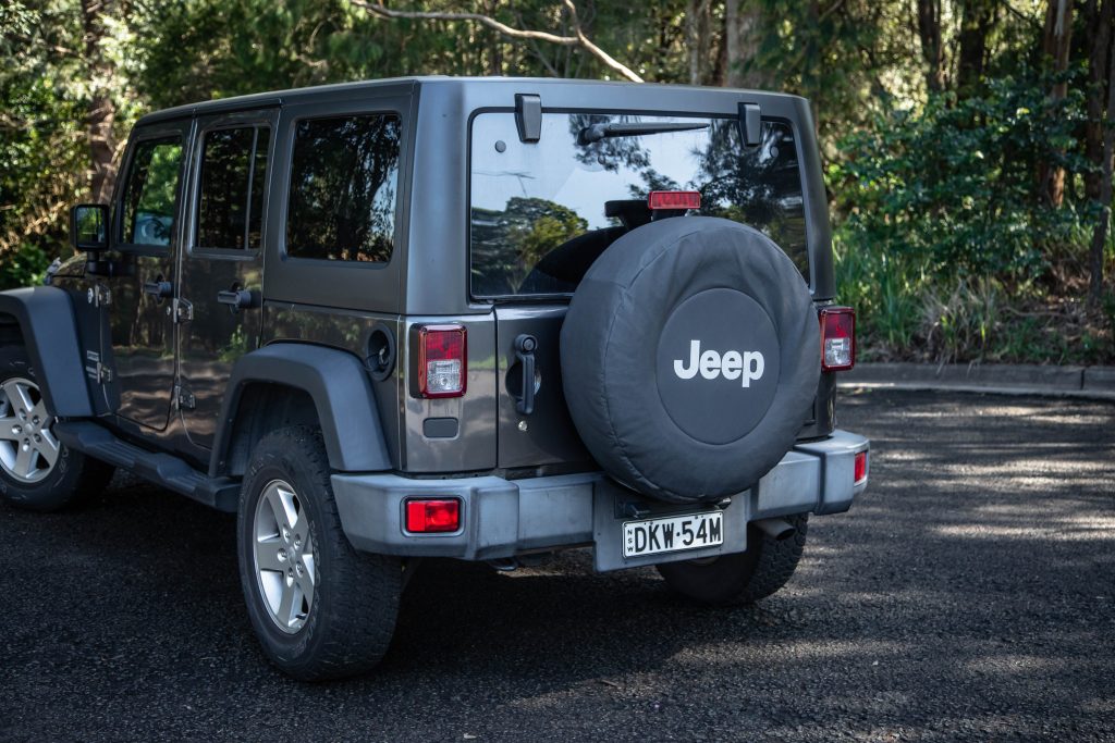 Car Image 9
