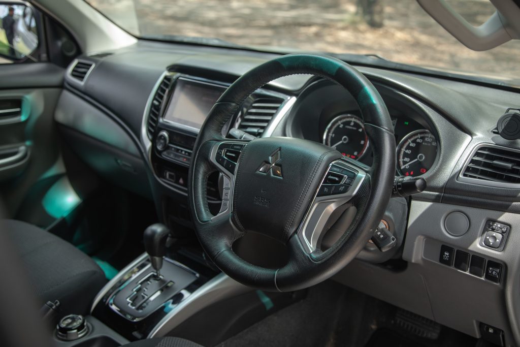 Car Image 10