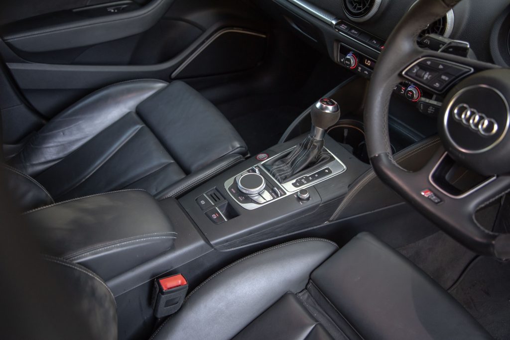 Car Image 12