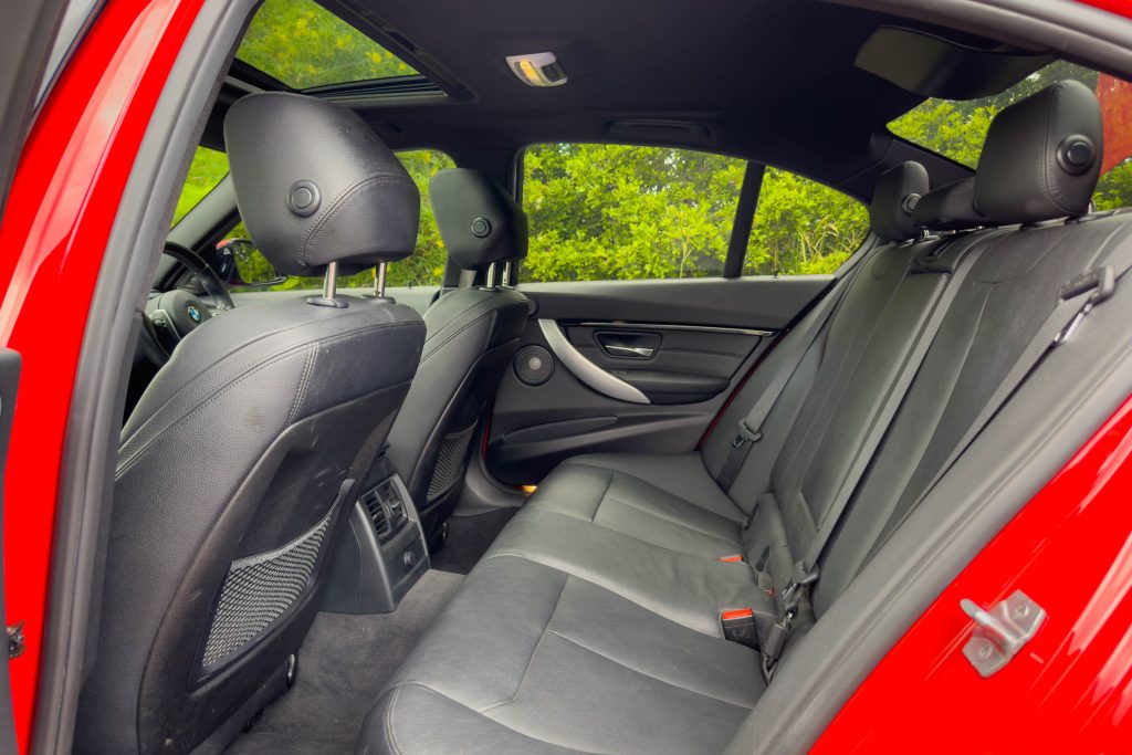 Car Image 21