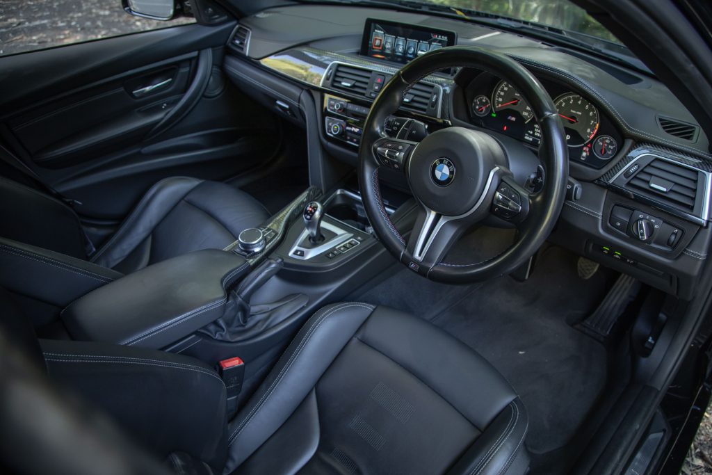 Car Image 13