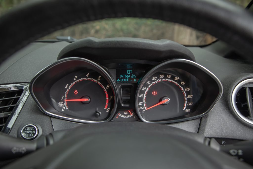 Car Image 16