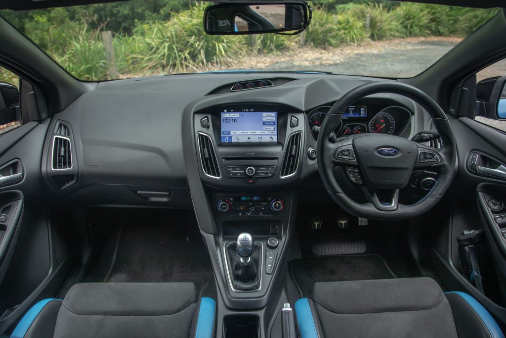 Car Image 11