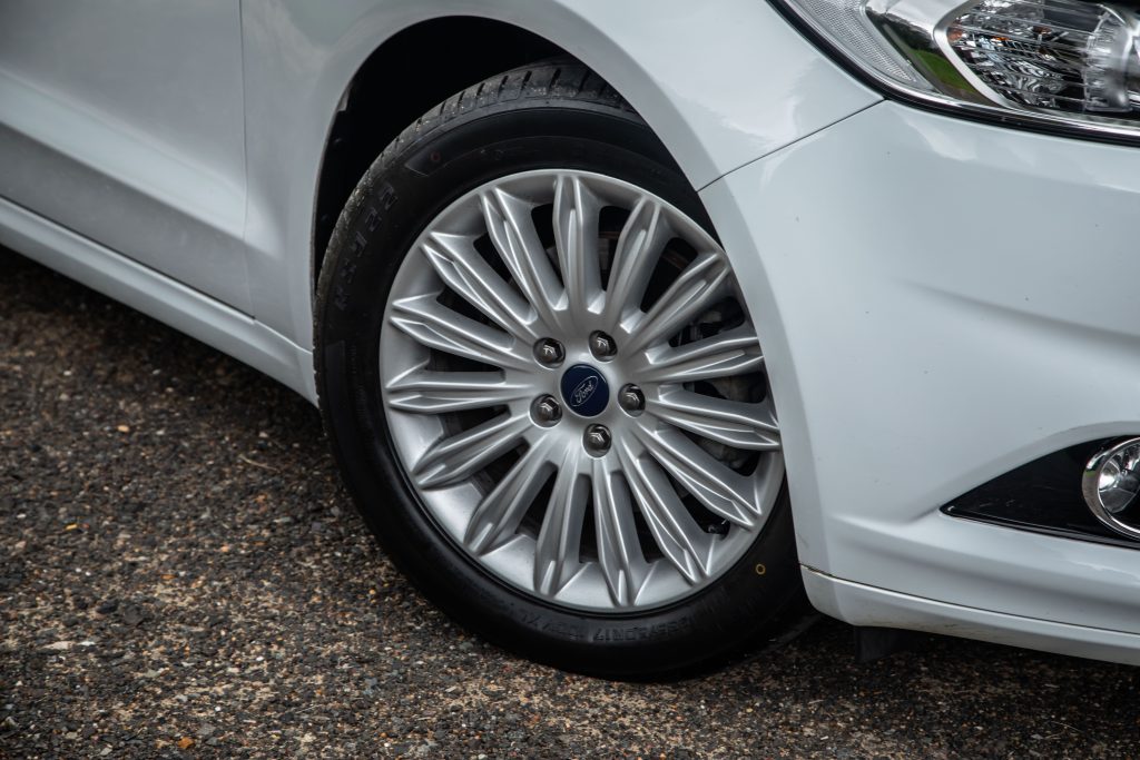 Car Image 7