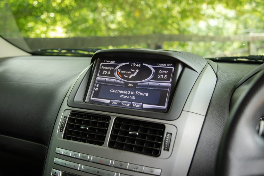 Car Image 12