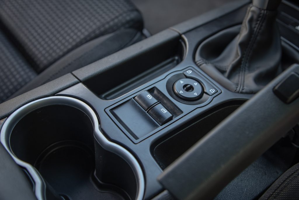 Car Image 16