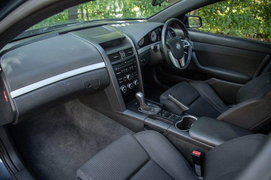 Car Image 10