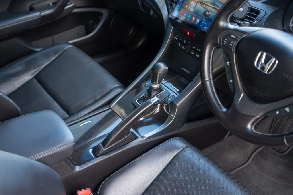 Car Image 14