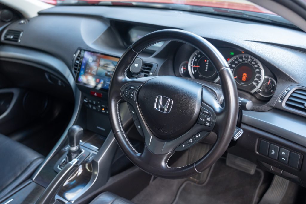 Car Image 12