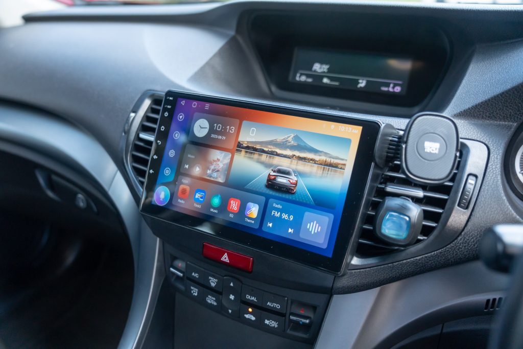 Car Image 17