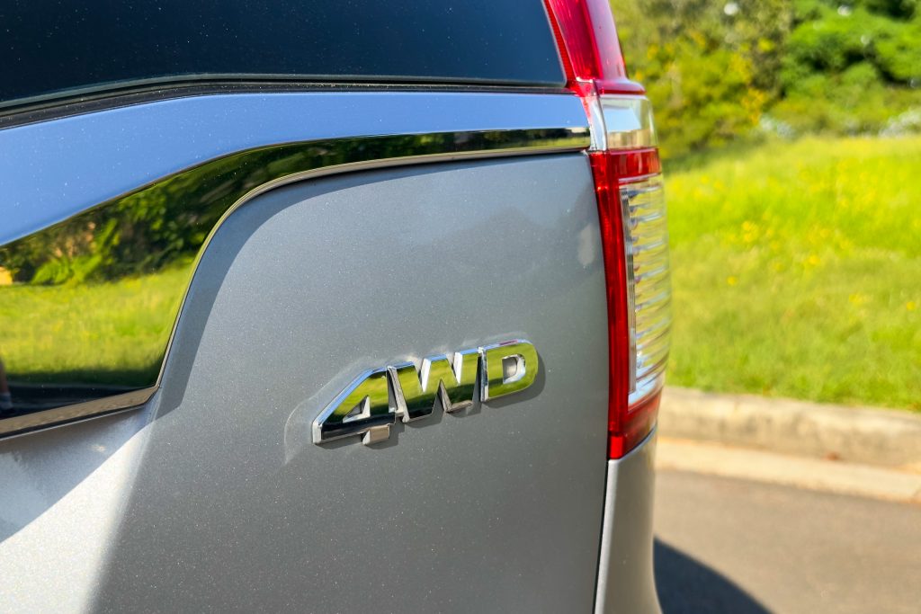 Car Image 10