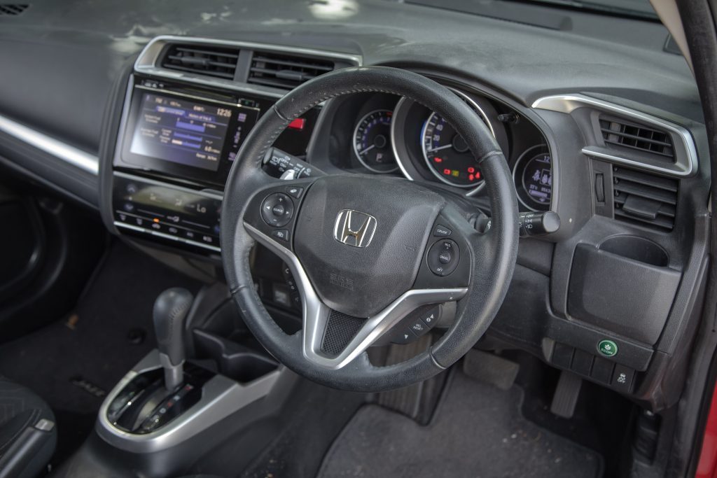 Car Image 12