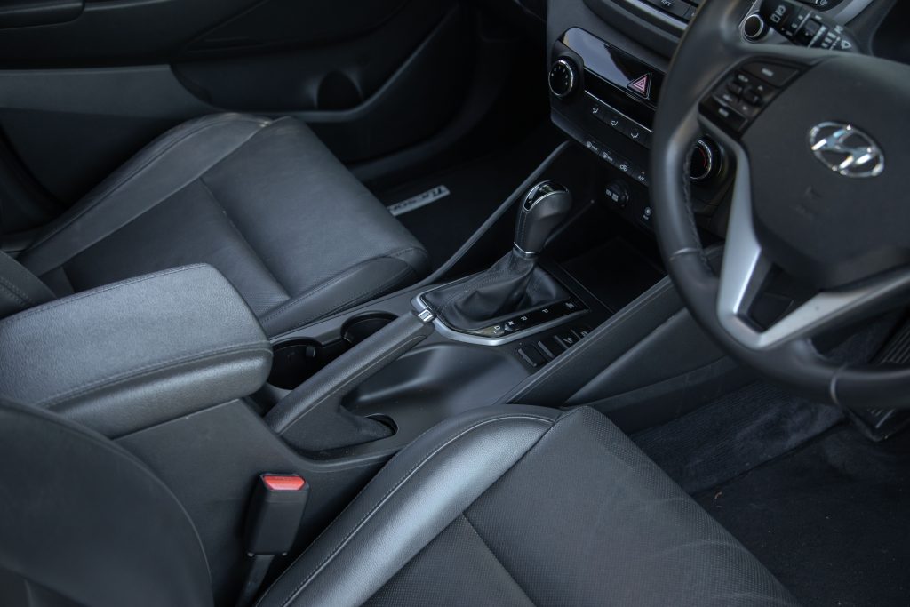 Car Image 13