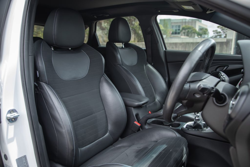 Car Image 17