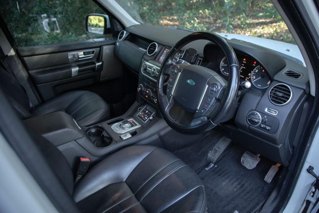 Car Image 8