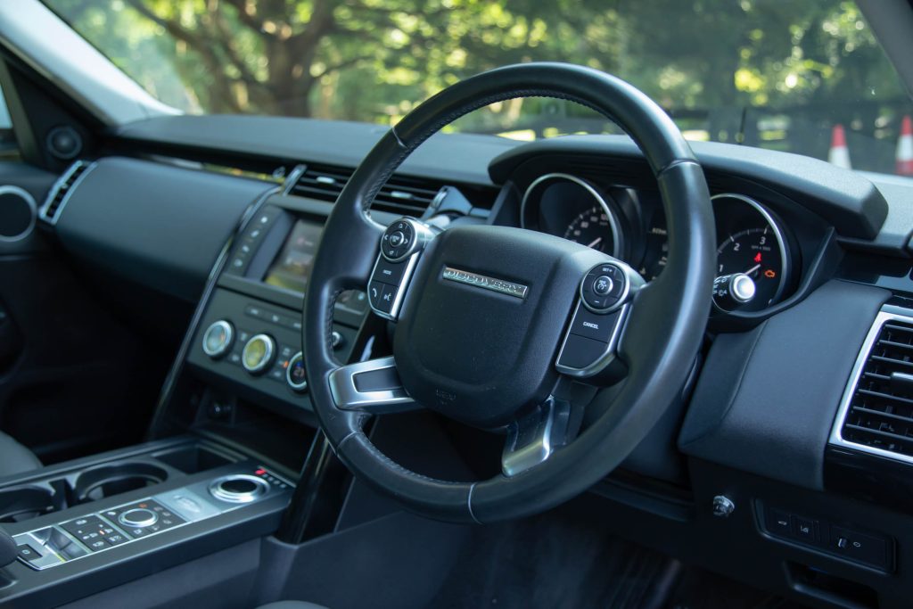Car Image 13