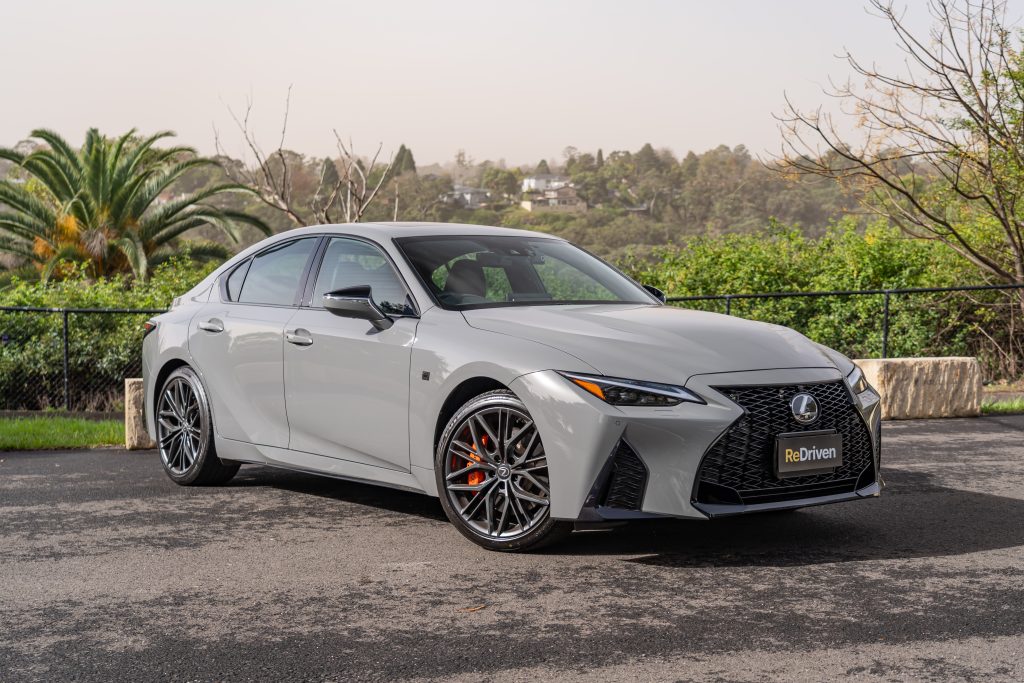 Used Lexus IS (XE30) review