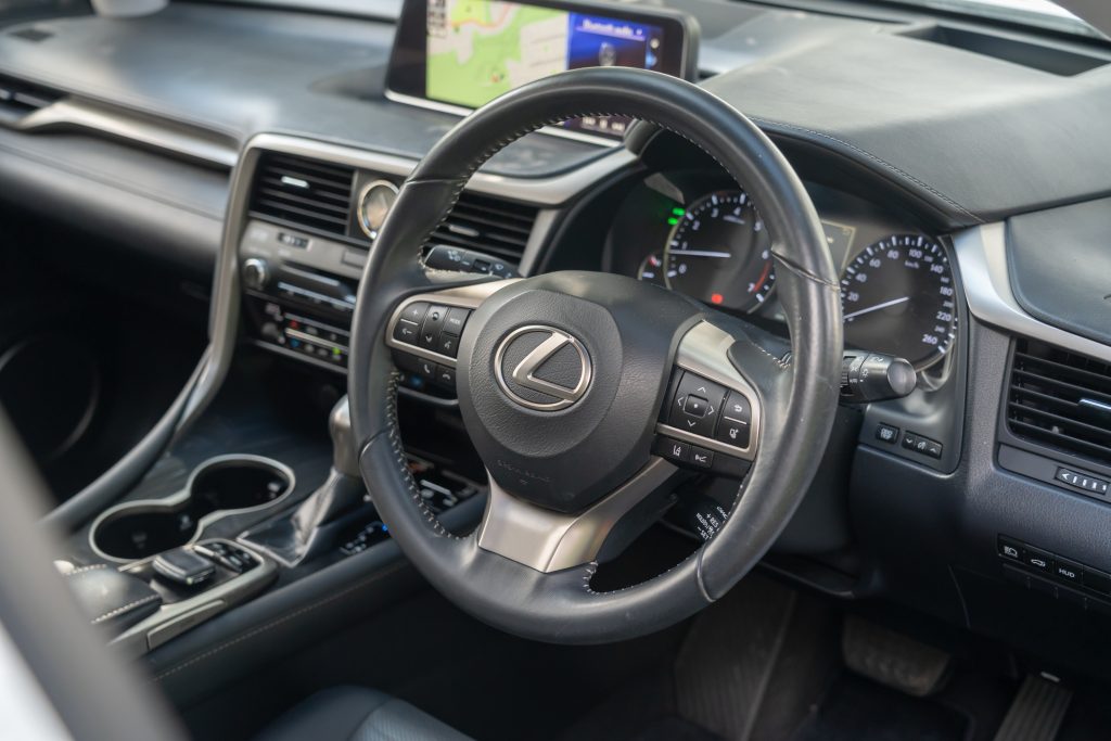 Car Image 11