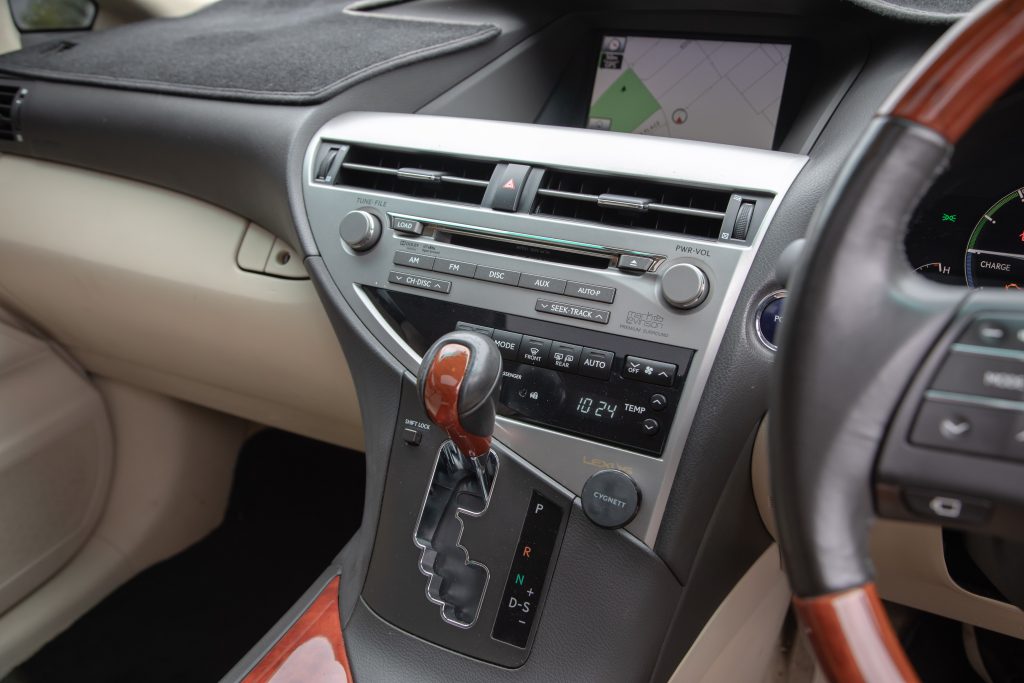 Car Image 17