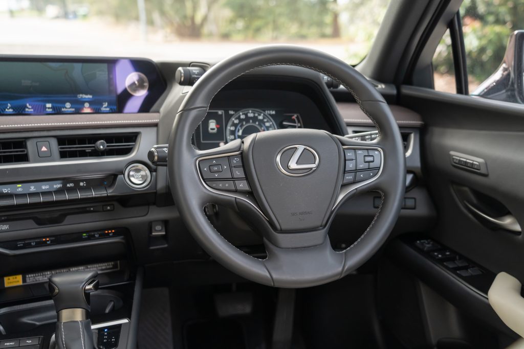 Car Image 15
