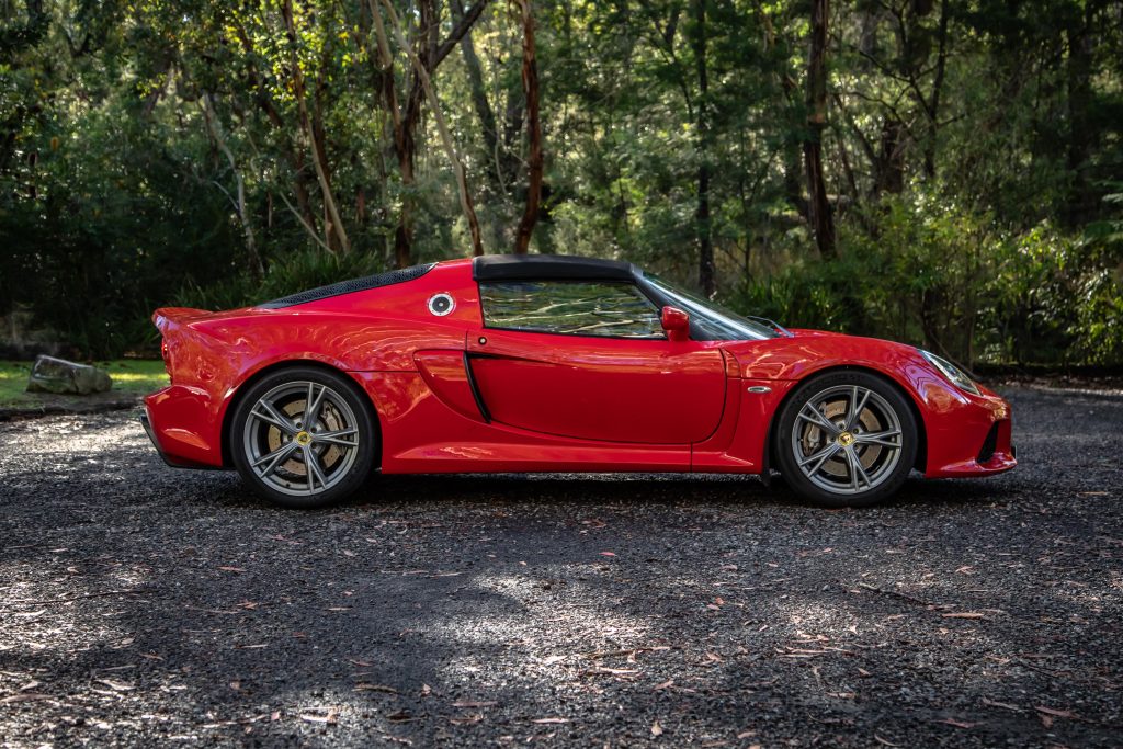 Car Image 9