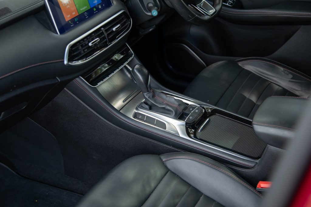 Car Image 13