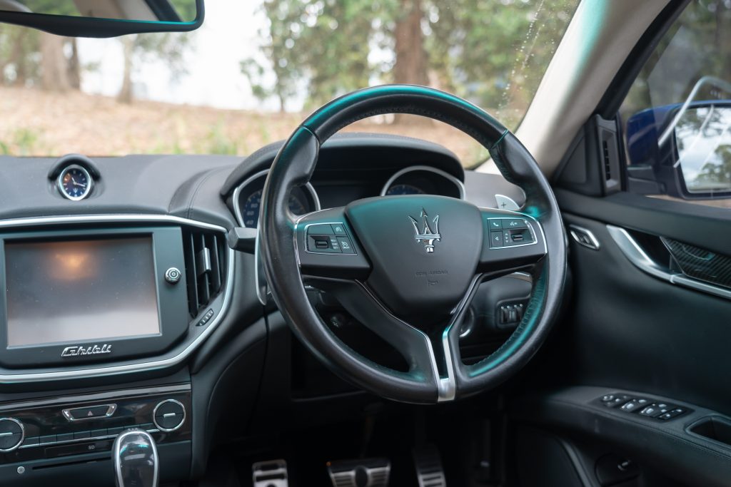 Car Image 15