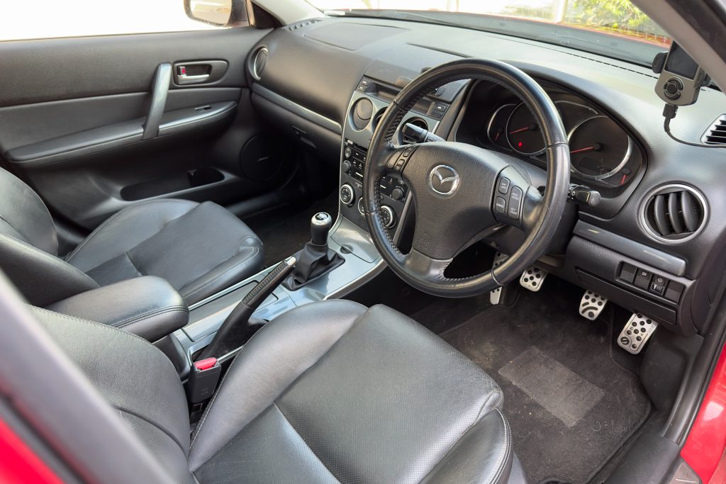 Car Image 4