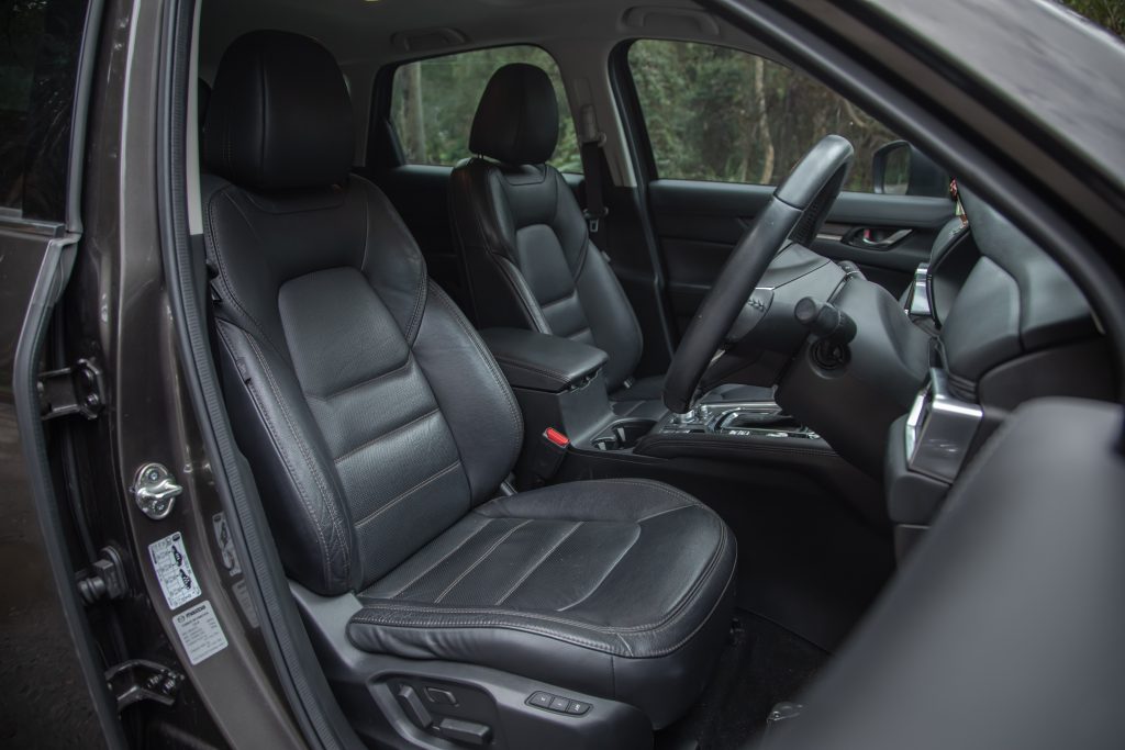 Car Image 14