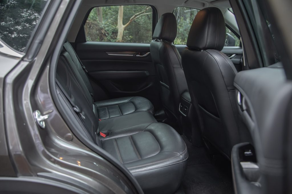 Car Image 17