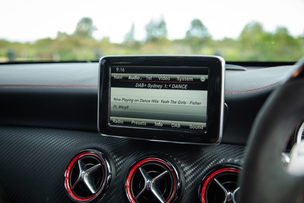 Car Image 17