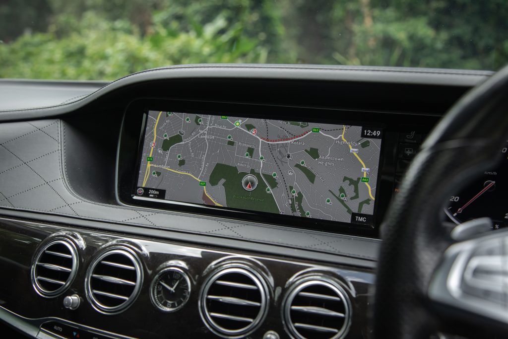 Car Image 13