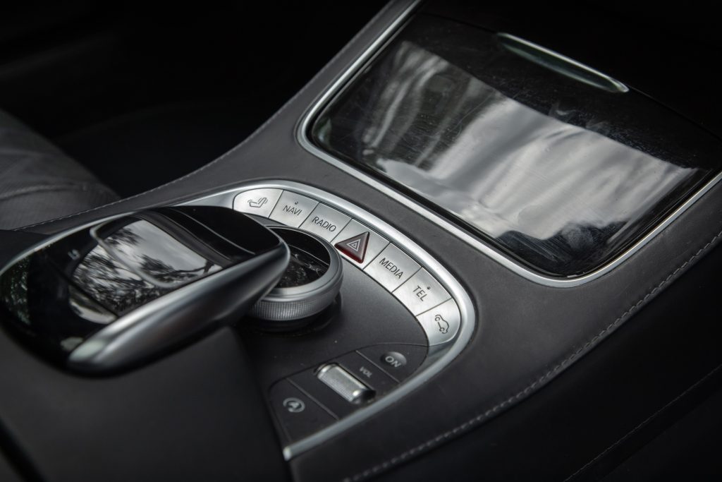Car Image 16