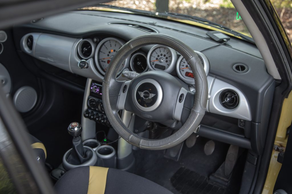 Car Image 12