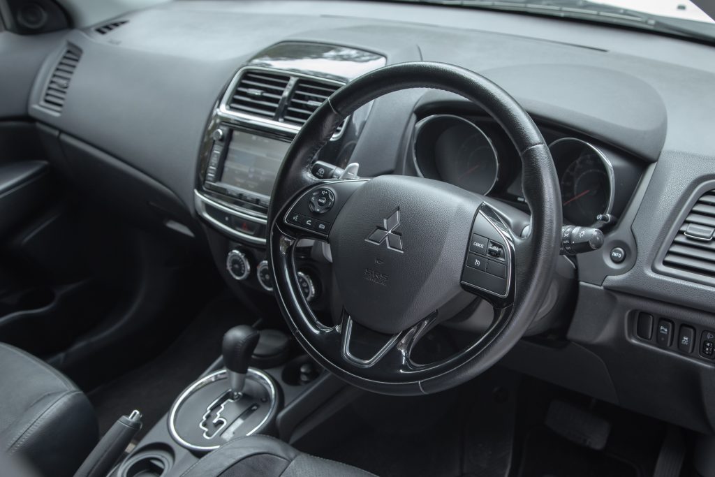 Car Image 12