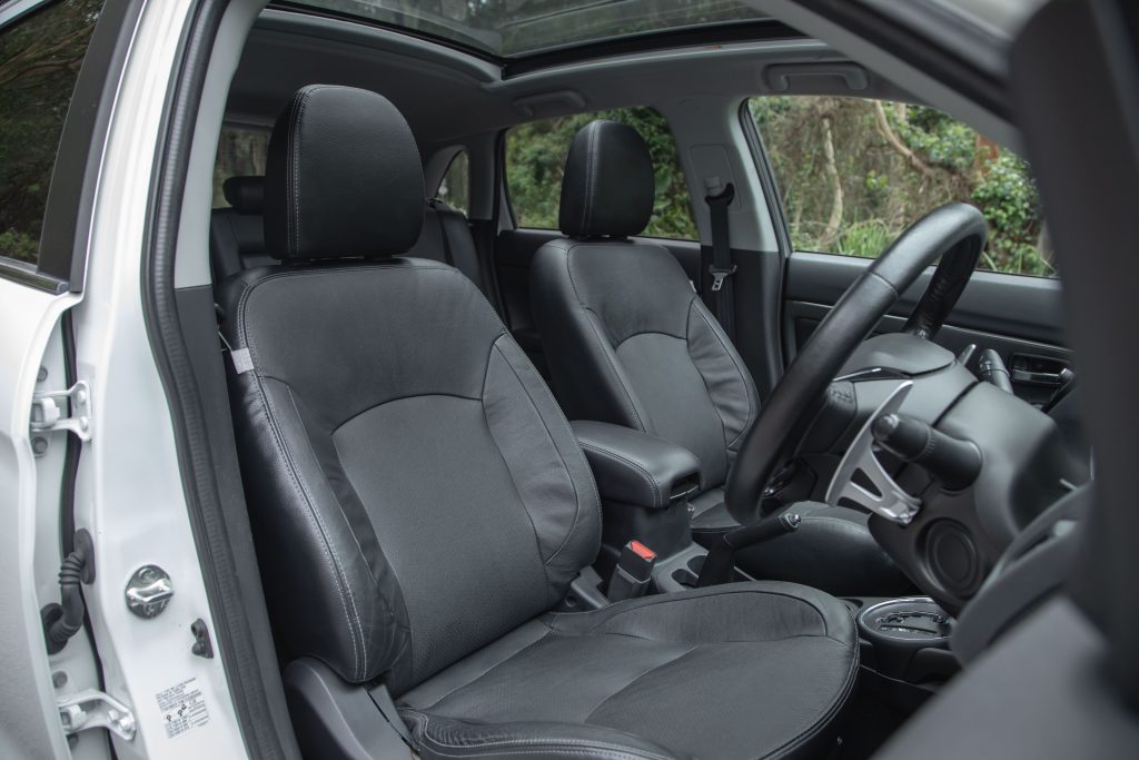 Car Image 14