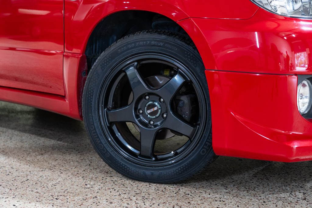 Car Image 9