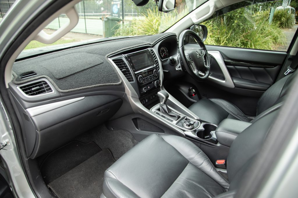 Car Image 18
