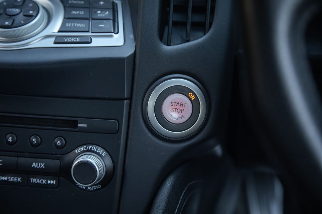 Car Image 16