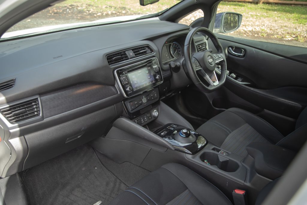 Car Image 13