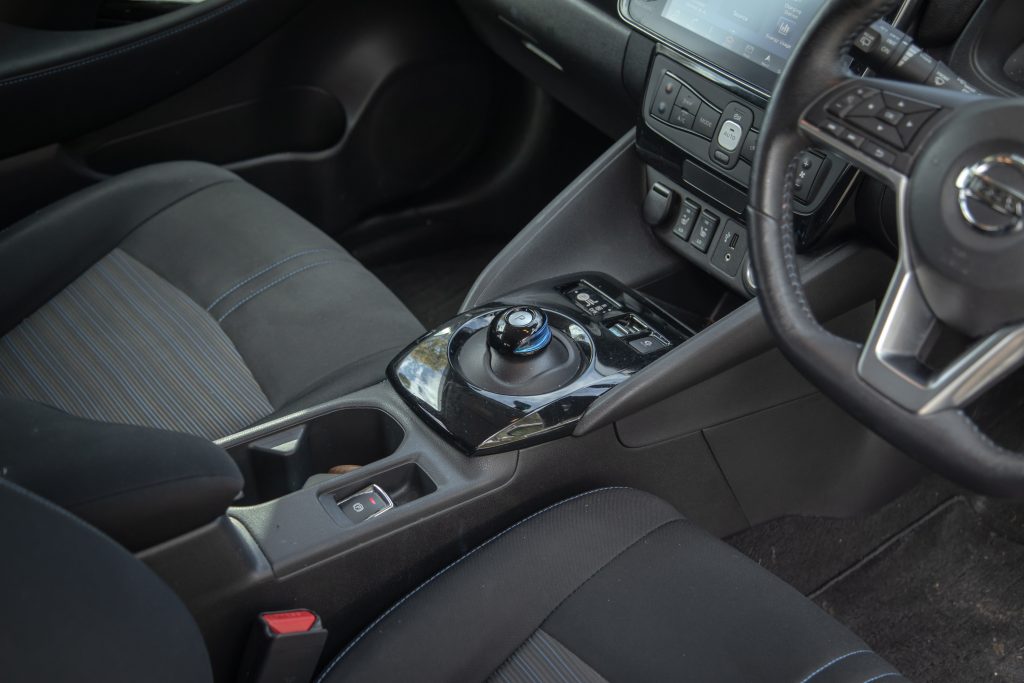 Car Image 16