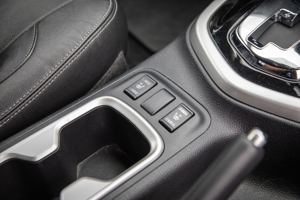 Car Image 16