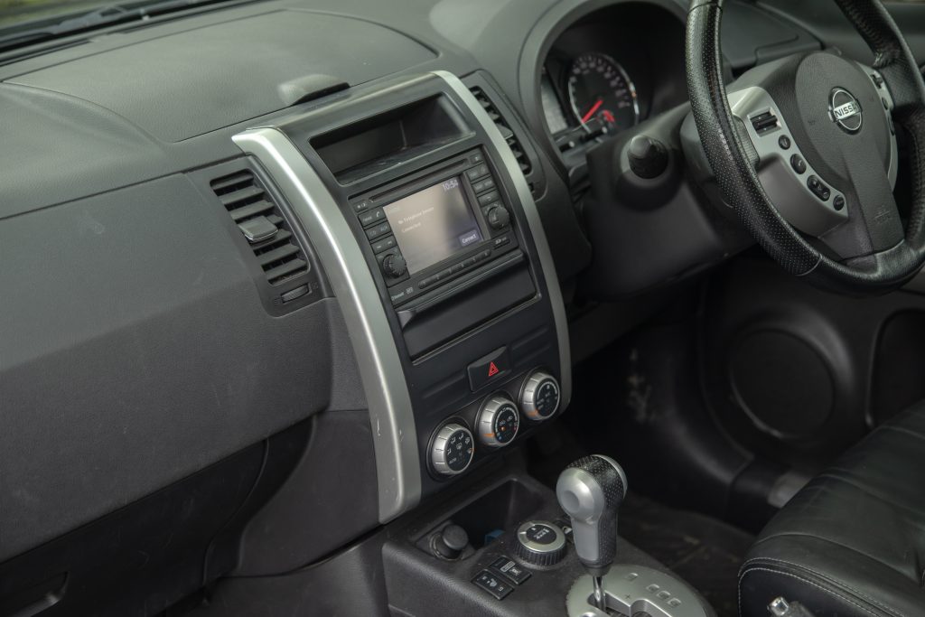 Car Image 17