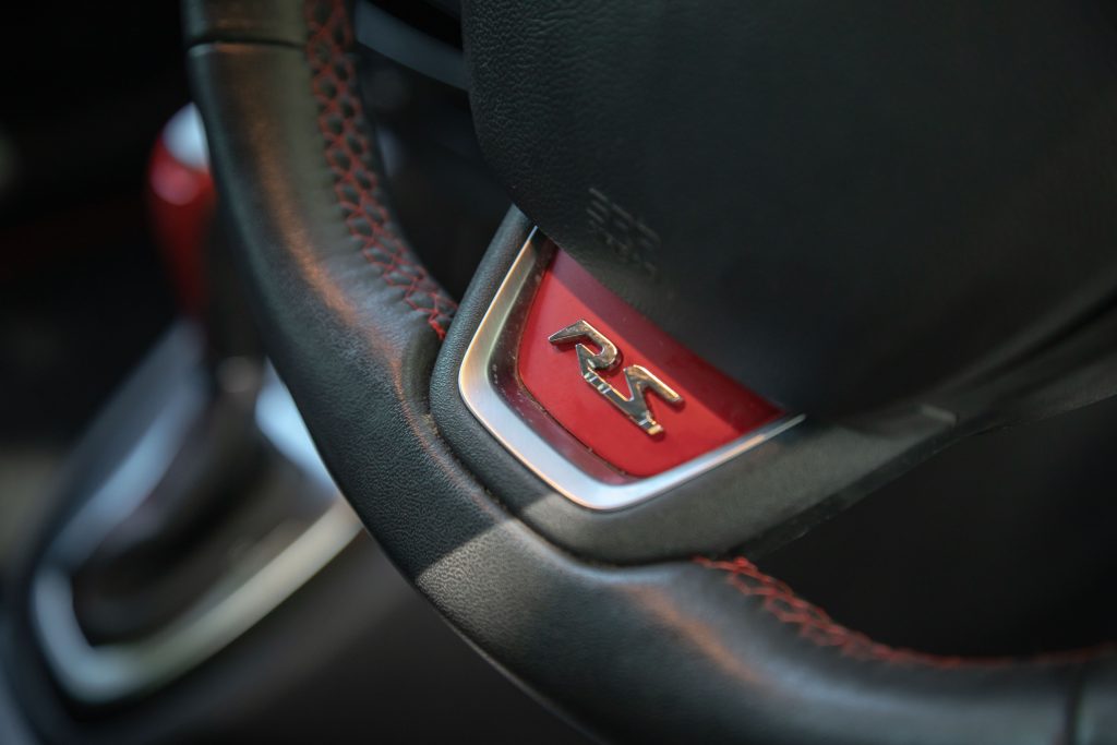 Car Image 16