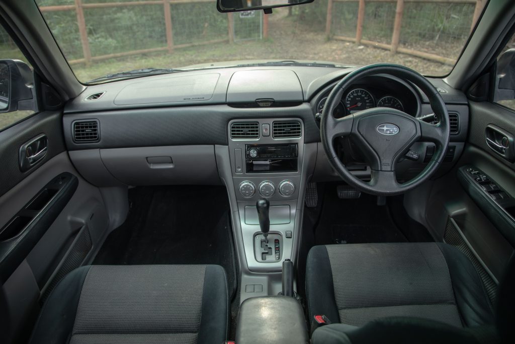 Car Image 9