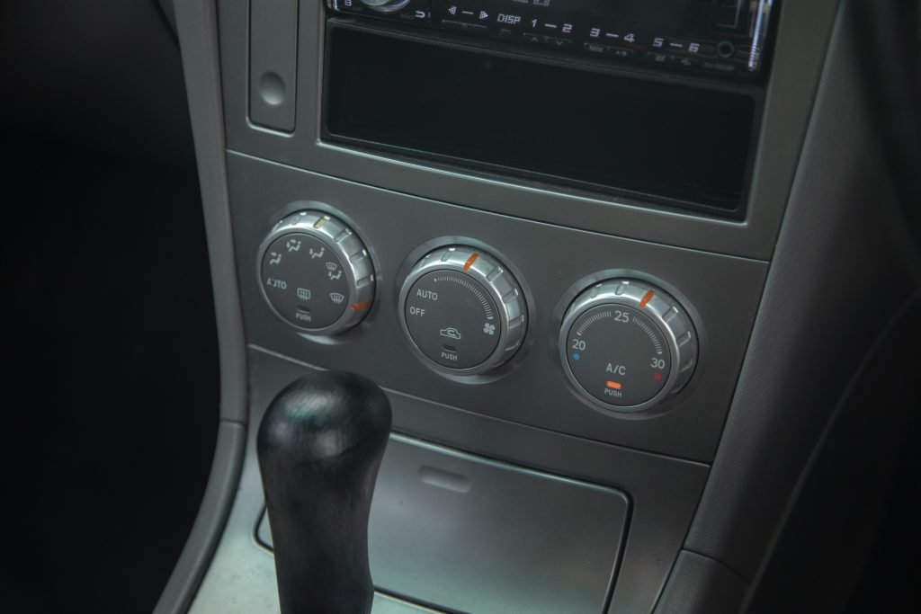 Car Image 17