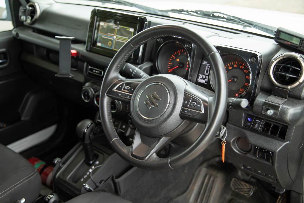 Car Image 14